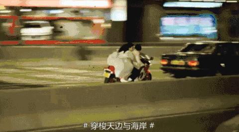 张婧仪青春疼痛文学图片,张婧仪长着青春疼痛文学的脸