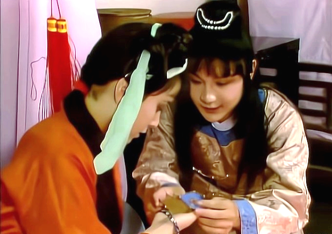 晴雯不让黛玉进门宝玉踹晴雯,晴雯赶走贾母为何不救