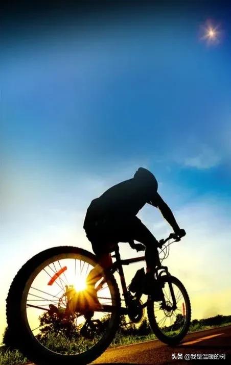 旅行自行车骑行正确姿势,怎么样的骑行姿势正确
