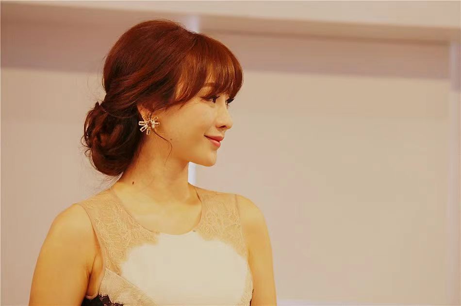 十位女明星卸妆后的样子谁最好看,素颜出镜的女明星