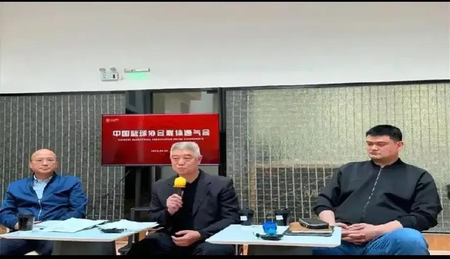 徐济成改外援制度,徐济成接任董事长