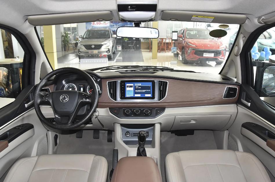 国产mpv东风,东风风行菱智m5奋斗款驾驶体验