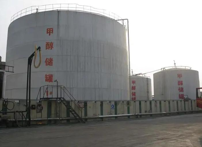 为什么喝完白酒后一直头疼,喝完白酒为什么胃会这么难受