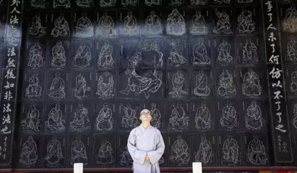 男人放弃千亿资产一心向佛,广东男子放弃百万年薪出家