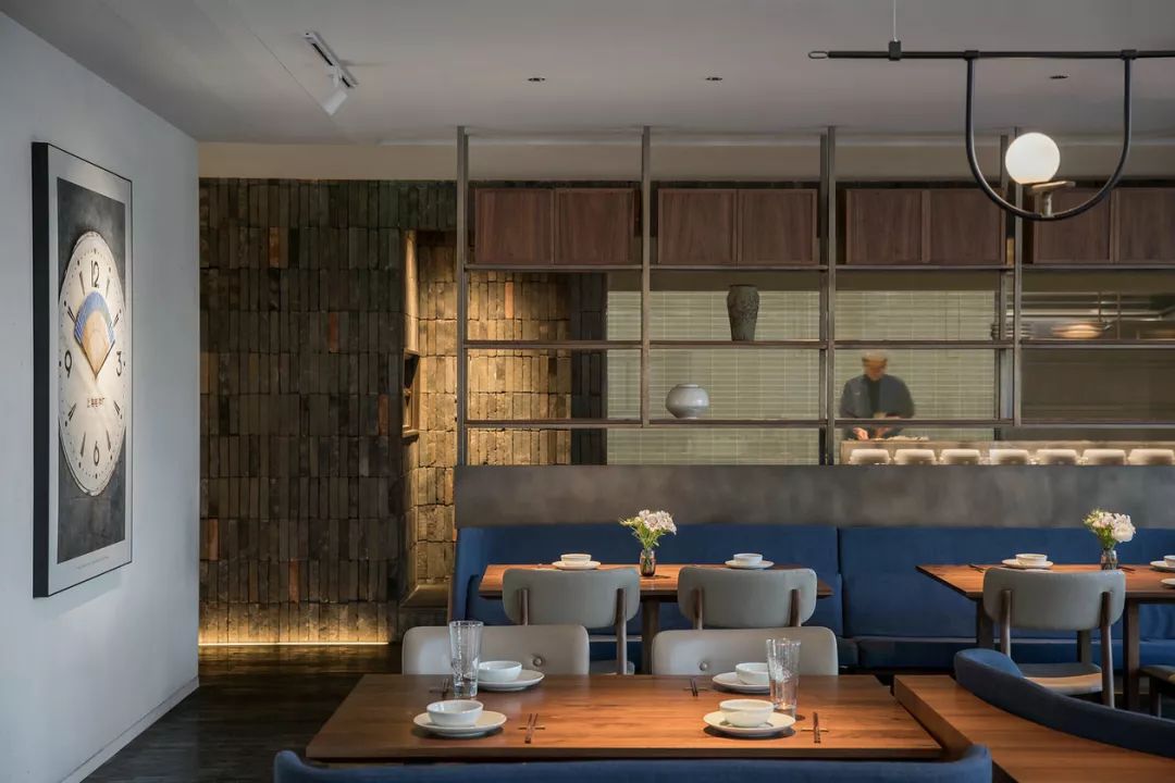 新中式餐厅饭店装修设计,大型餐厅装修设计案例欣赏