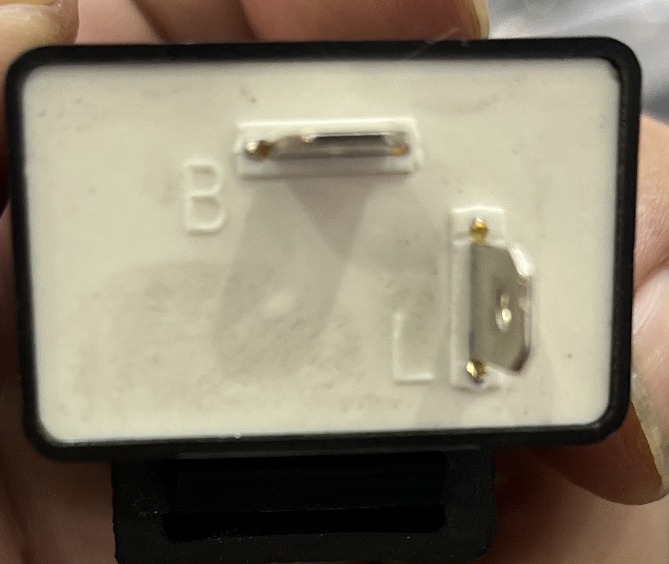 lead125拆转向灯,lead125改装双闪开关