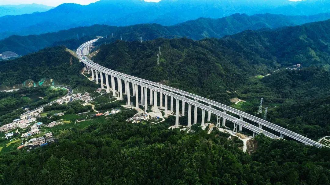 县县通高速视频,县县通高速2024