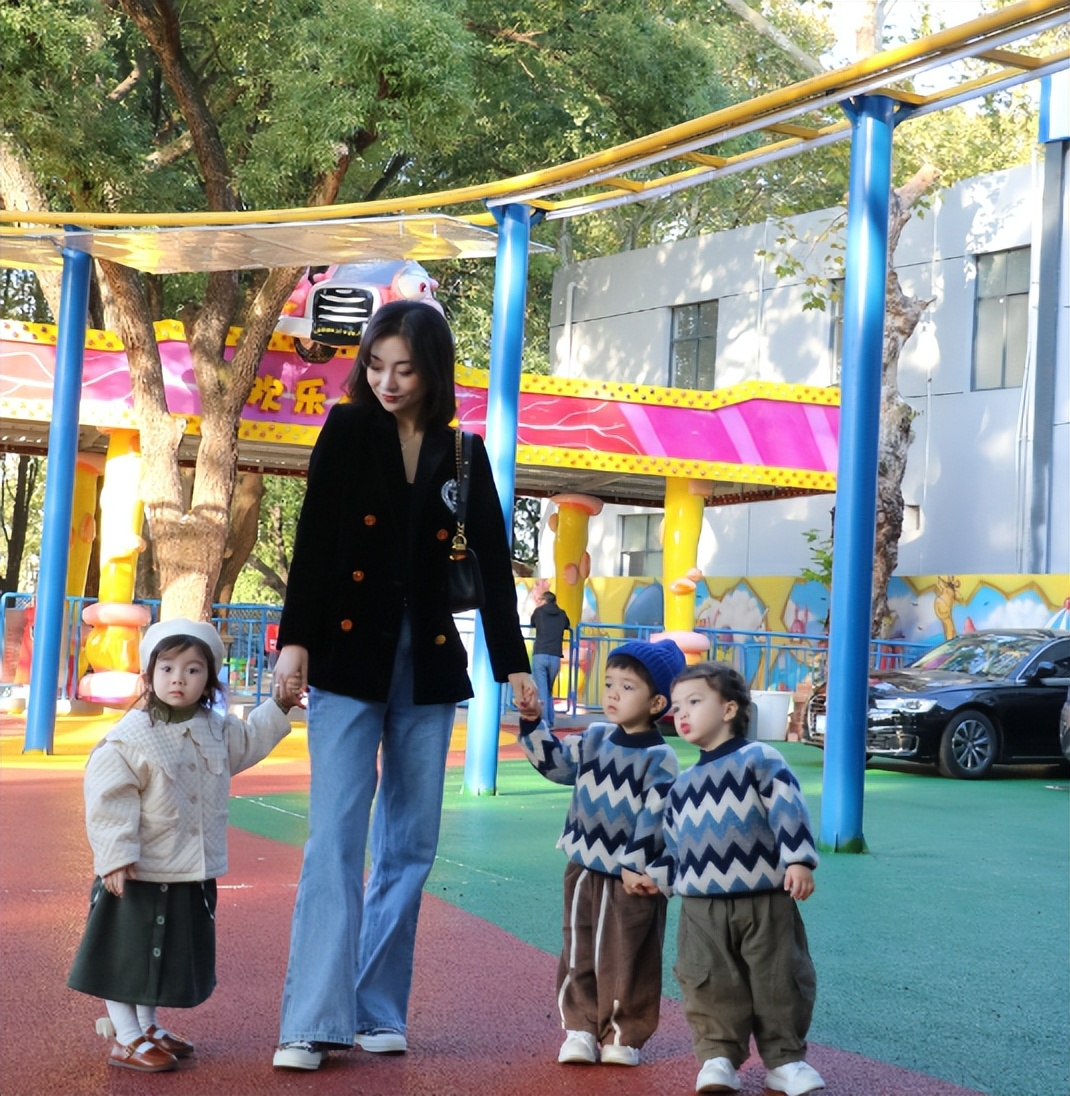 山东美女李雪珂,山东女孩李雪珂靠晒娃吸粉百万