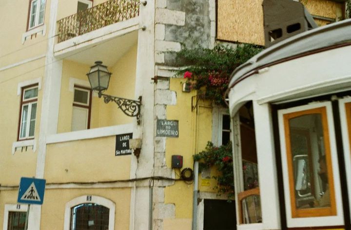 总是想很多事情好多年了,一个人总是想太多是什么原因