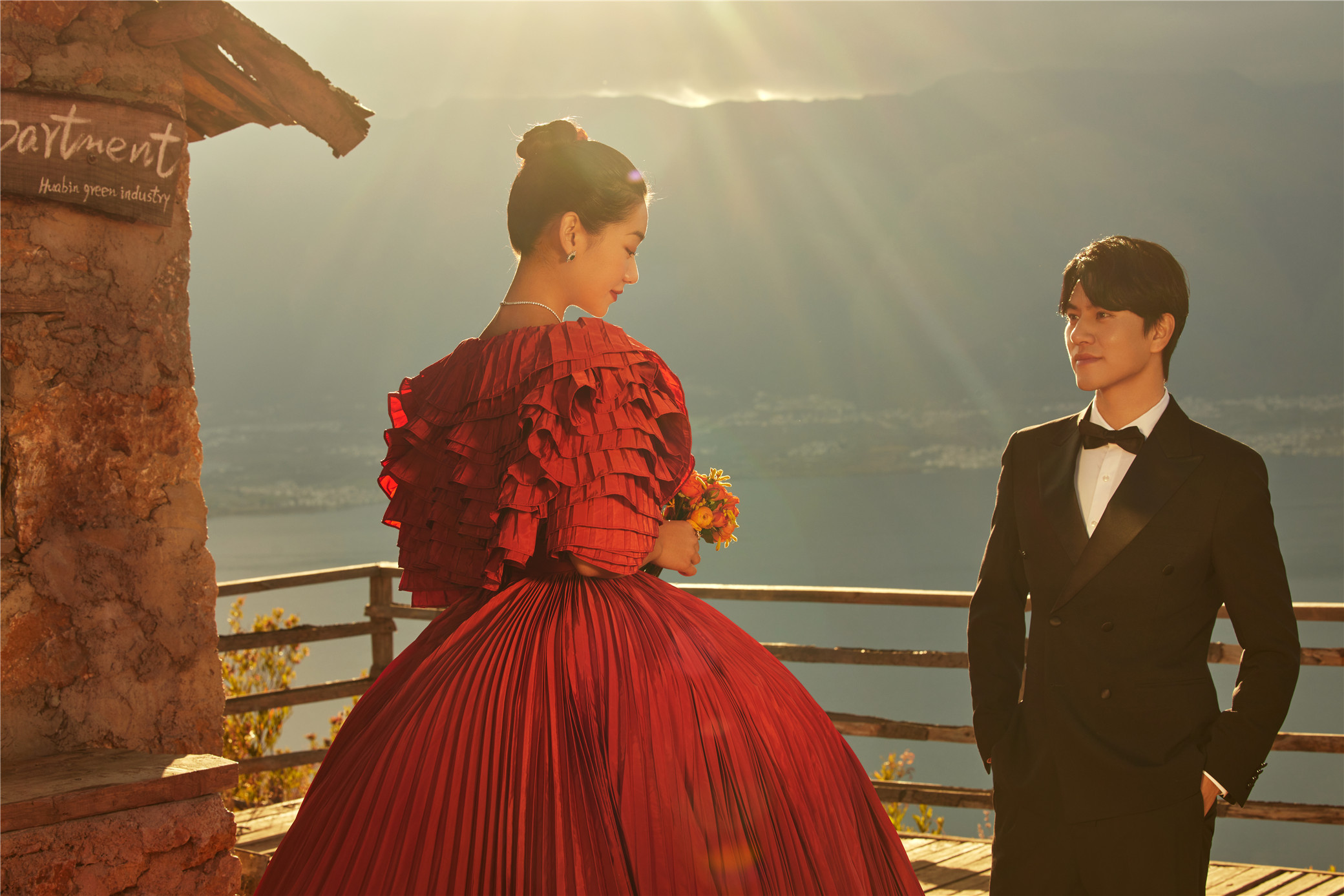 婚纱照旅拍一价全包,新疆婚纱照旅拍工作室