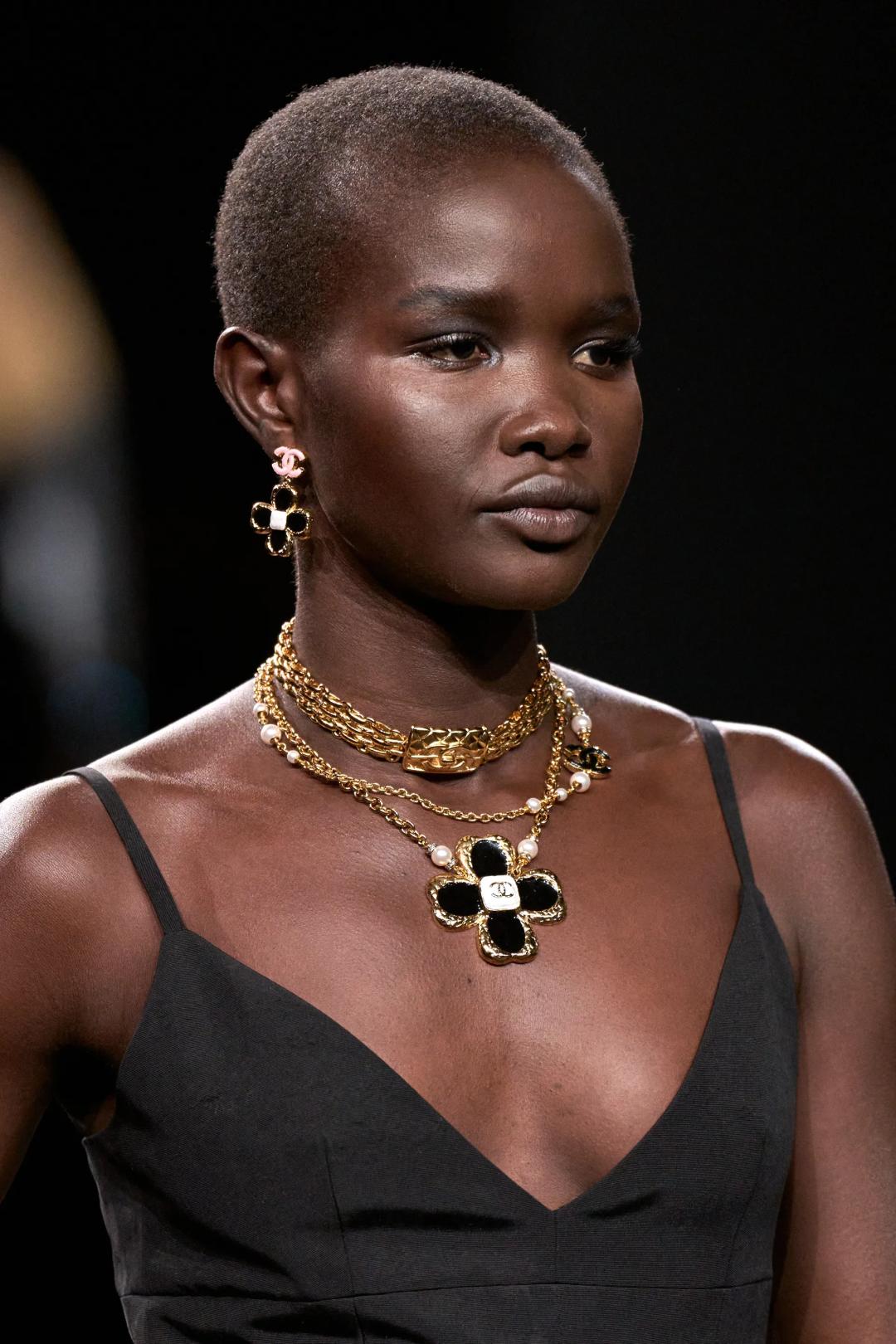 2023秋冬伦敦时装周收官,2022秋冬巴黎时装周什么时候开始