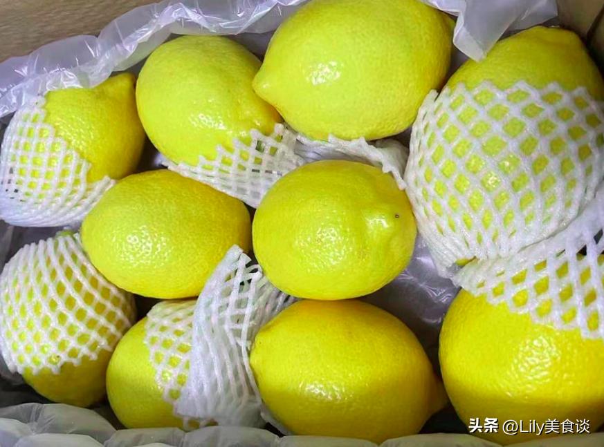 6月，有钱没钱，5种碱性果记得多吃，水分足口感好，应季食受益多