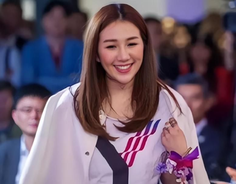 辛奇隆赌王家族,何鸿燊和辛奇隆结婚了吗