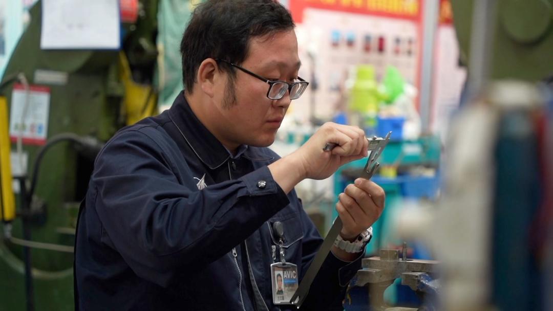 立志做最好的炼钢工,立志将来做战斗机飞行员