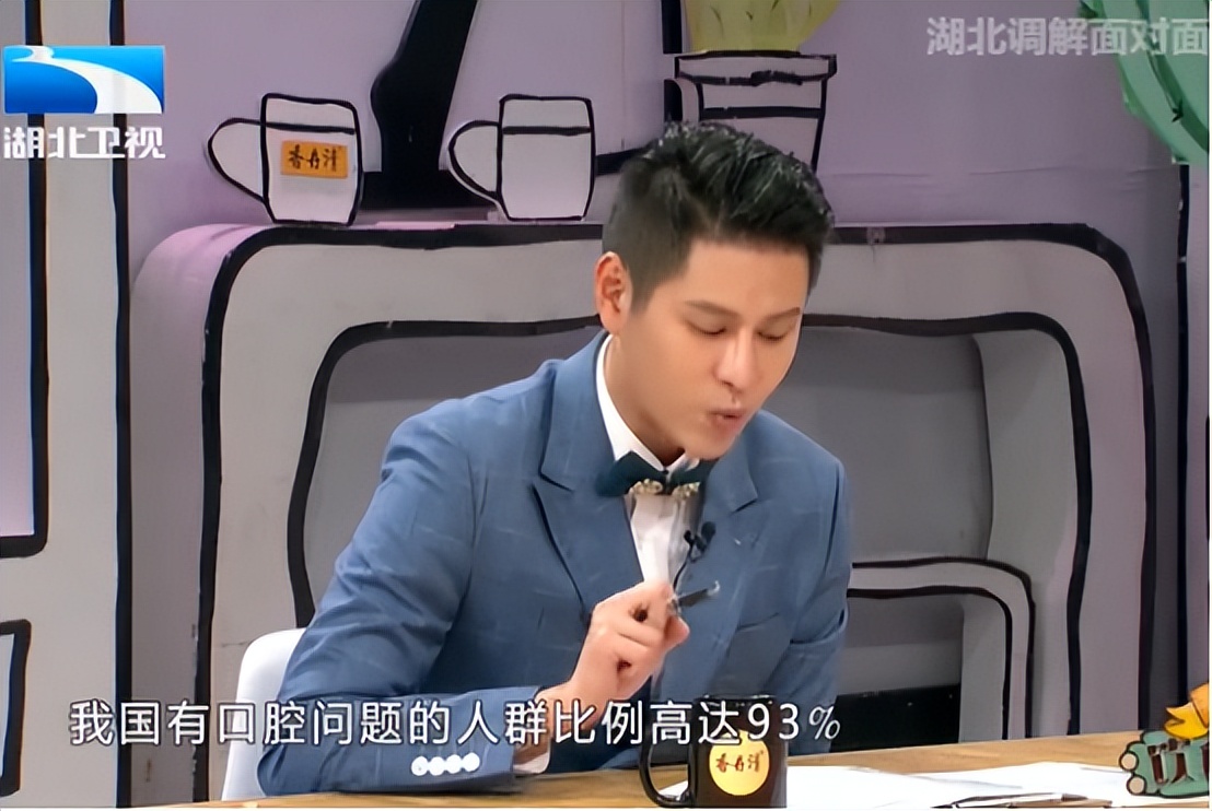 小圆屏电动牙刷测评是智商税吗,三面牙刷是不是智商税