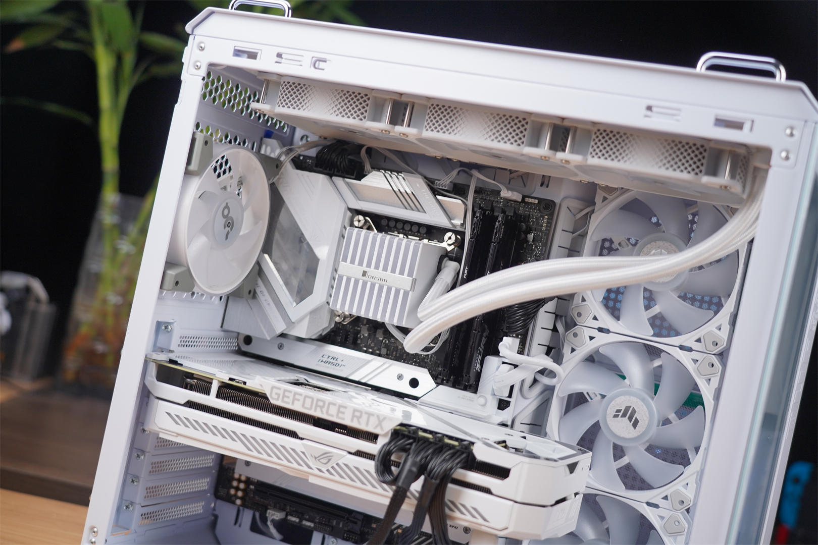 rogz690-a吹雪ddr4,rogz690吹雪d5