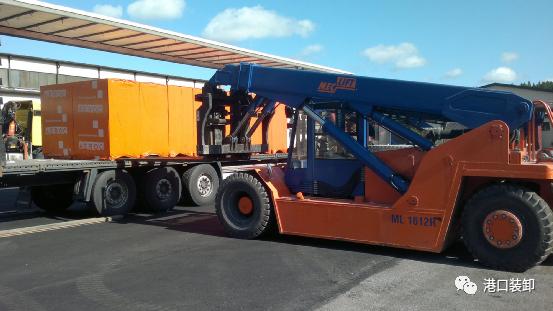 设备|芬兰Meclift的臂架伸缩式叉车,VariableReachTruck