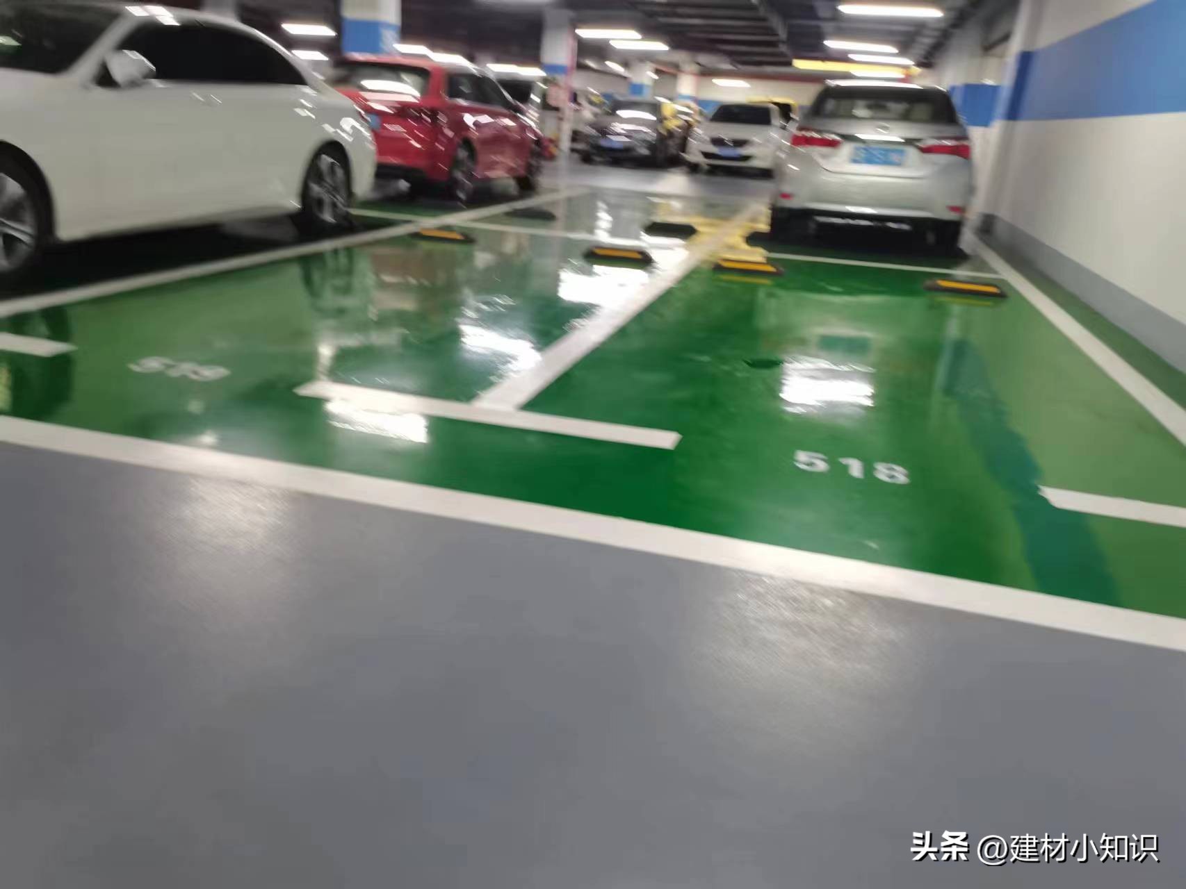 水泥地坪固化剂和罩面漆,环氧地坪漆和固化剂区别