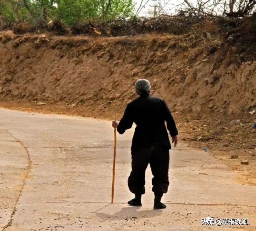 老祖宗总结的70句家庭俗语,父母常说的俗语