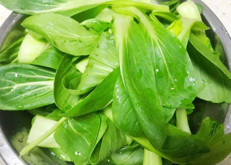 4种绿叶菜是补钙第一名,这5种绿叶菜比牛奶含钙量还高