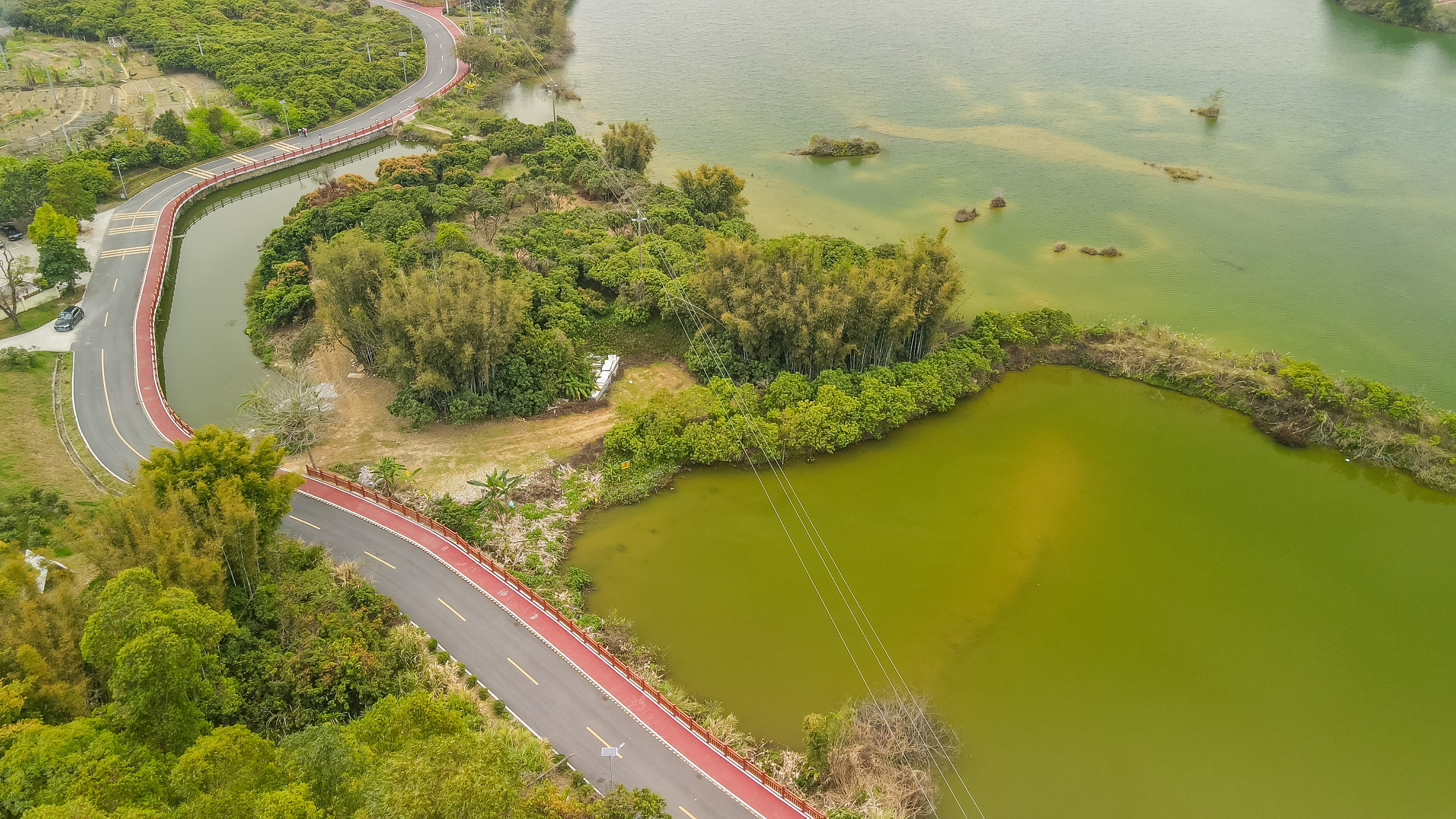 距离九寨沟不远的景点,距广州一千公里的地方