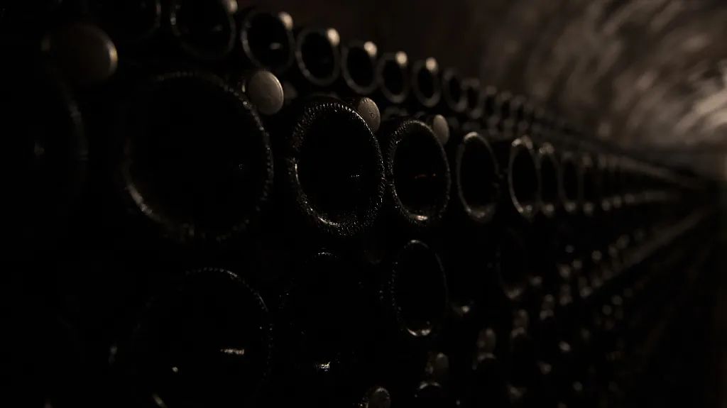 最顶级的私人酒窖,别墅酒窖该如何做