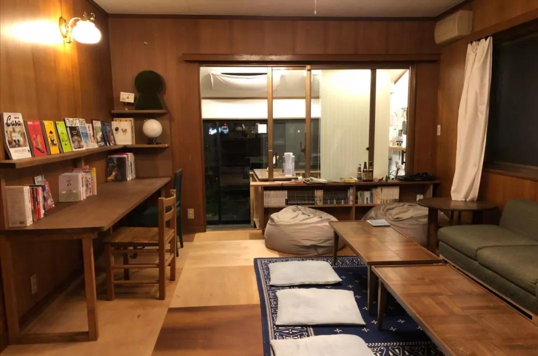 日本一个女生自己去旅游,女生日本独自旅行