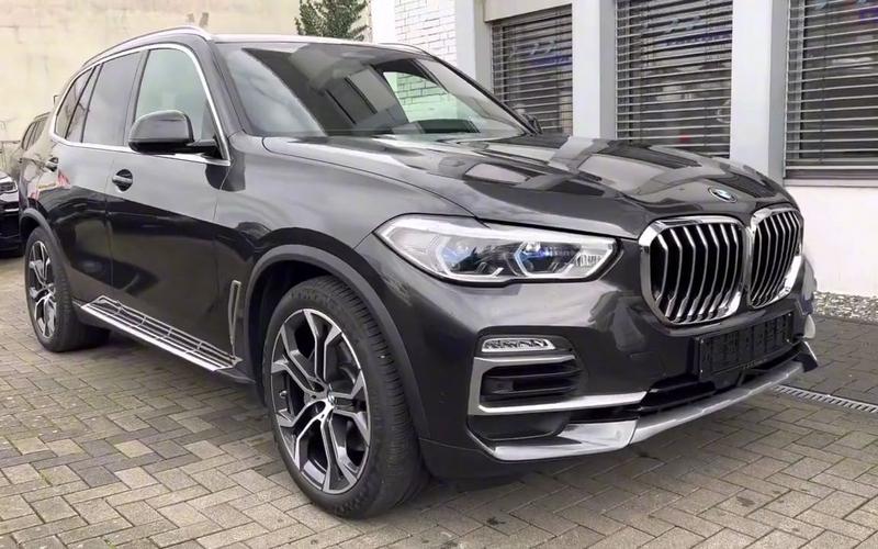 途锐和宝马x5深度对比,开完大众再开奥迪