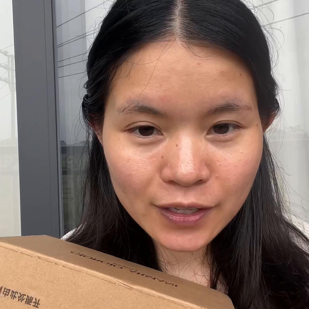 测评全新阿玛尼蓝标大师粉底液,阿玛尼粉底液好评评语