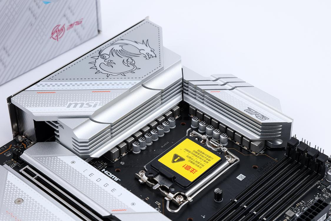 13600kf和3070装机配置推荐,13900f30000元装机配置单