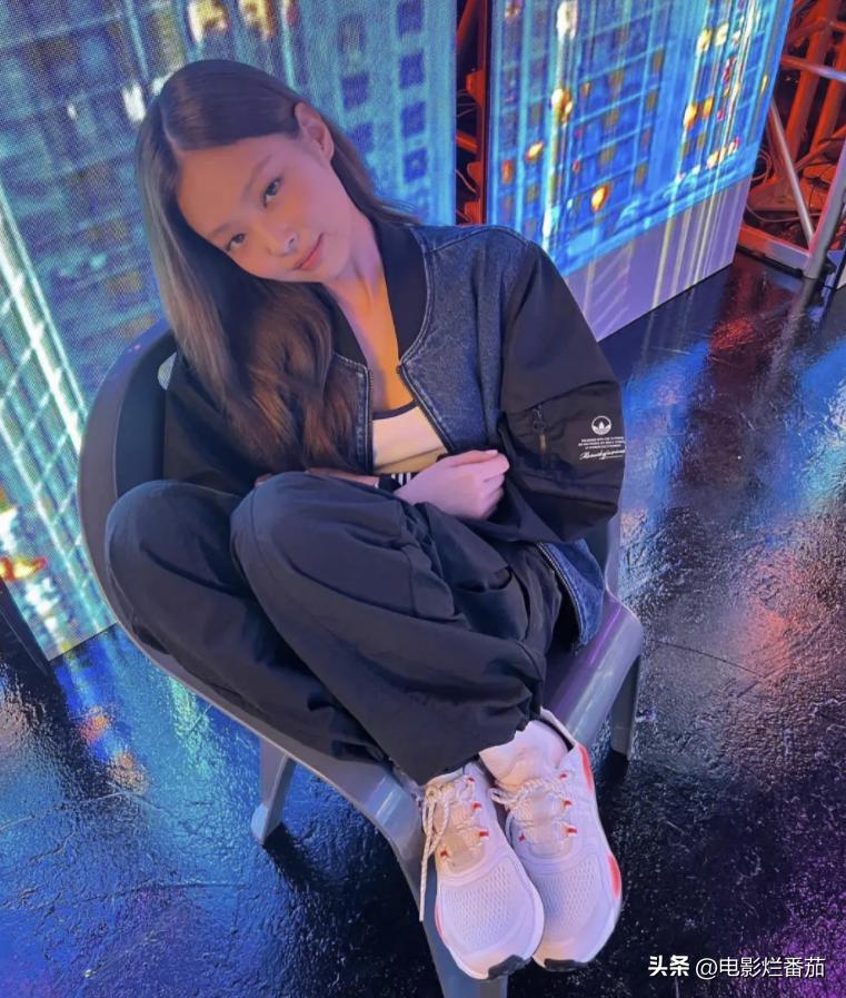 朴宰范们，这“端起碗吃肉，放下碗骂娘”的*毛老**病，是谁惯的你们