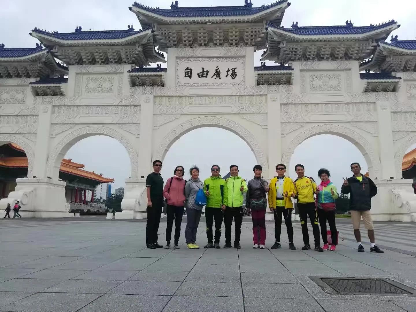 环台湾岛骑行攻略,环台湾岛自行车骑行攻略视频