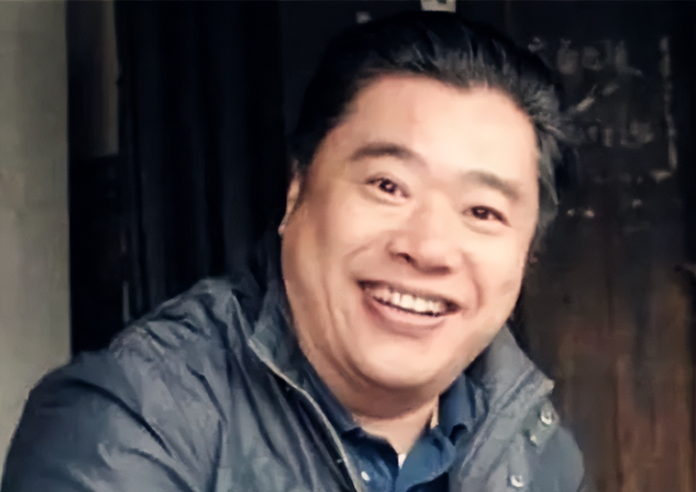 昔日“皮革大王”离奇旧闻，被父母绑进精神病院，姐弟瓜分12亿元