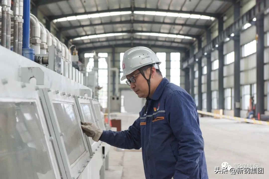 终于批量接单啦！“操博士”的新钢科研路