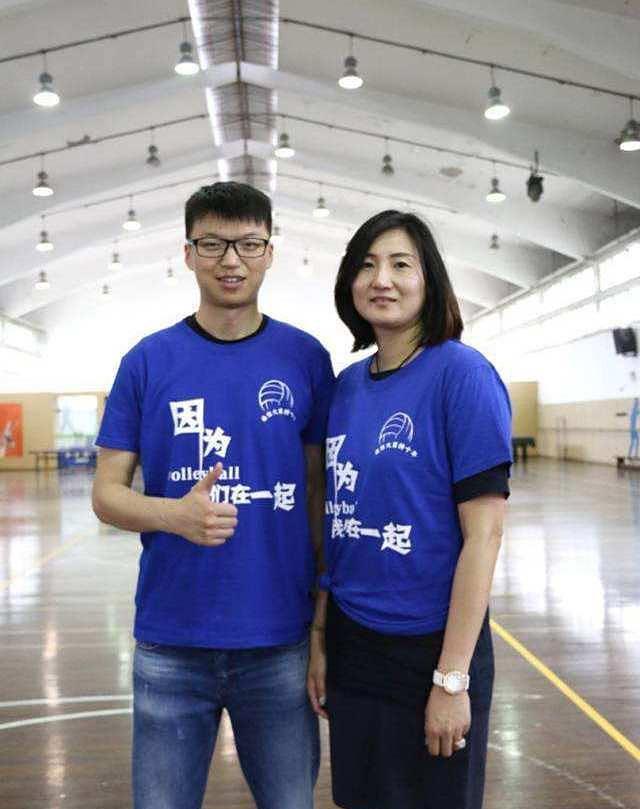 女排天才张锦文抢花洒,女排天才张锦文简介