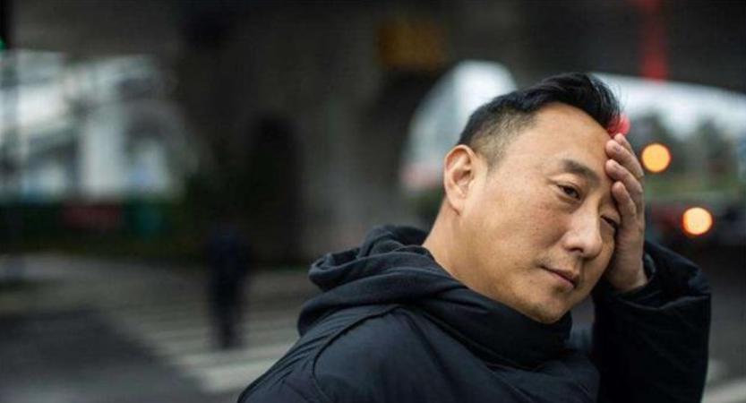 网红交警谭乔名场面,拯救无数司机的“网红交警”谭乔