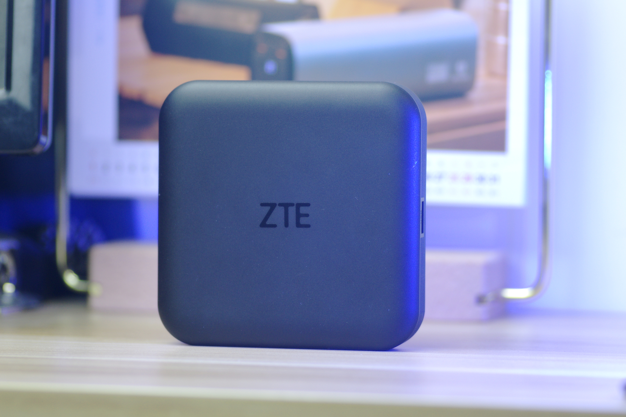 中兴z4pro电视盒无法投屏,中兴电视卡顿怎么办