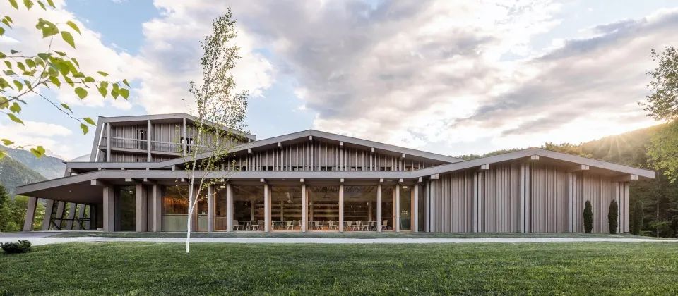 传奇「更生」的避世栖所|14个有故事的海内外酒店