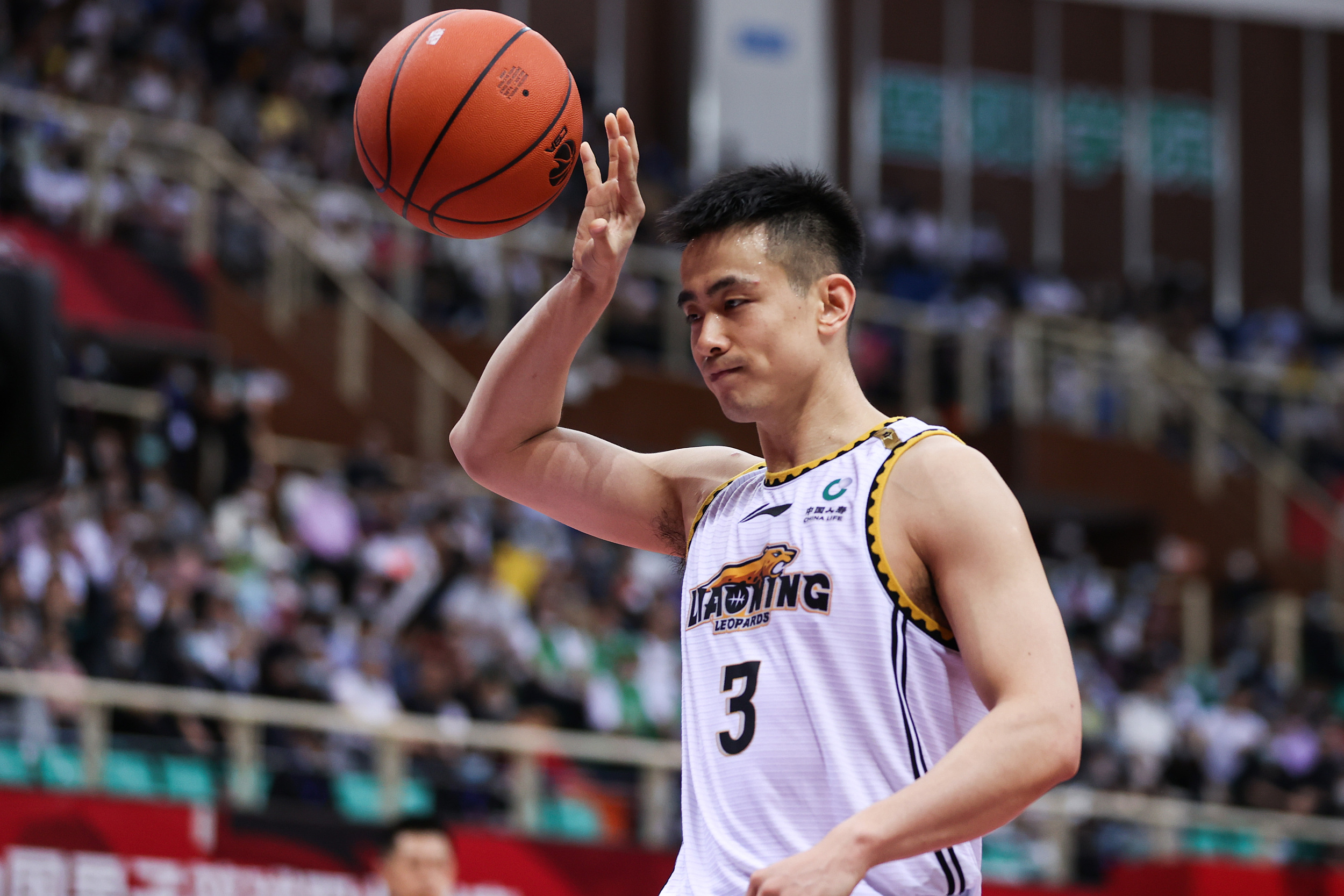 cba姚明首回应周琦归属引争议,姚明和郭艾伦最新消息