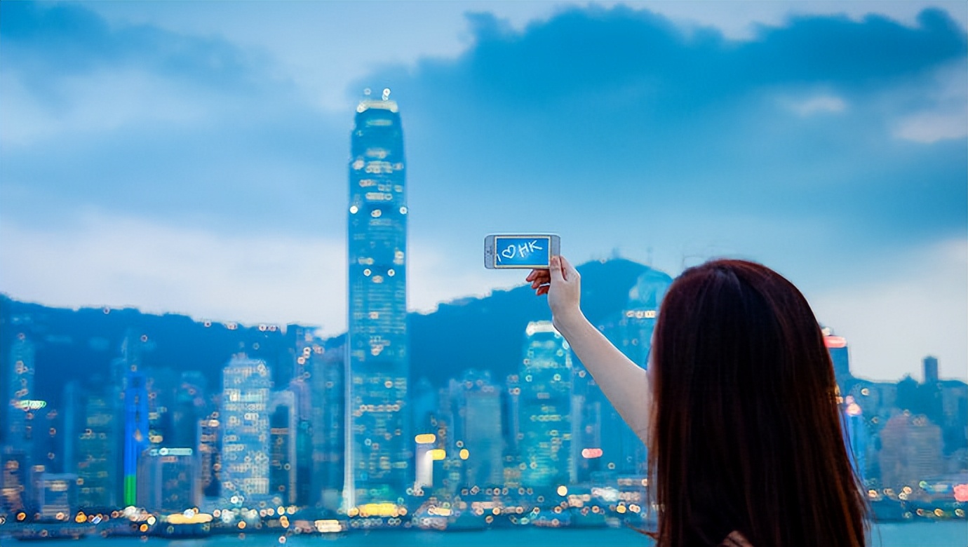 坚定信念相信祖国,坚定信仰相信国家