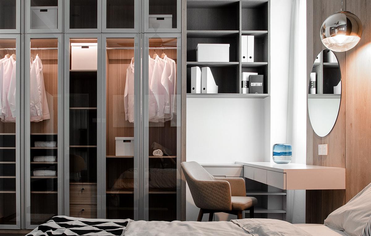 不愧是80后精英夫妻,160㎡的家设了4处办公区,宅家向往的配置了