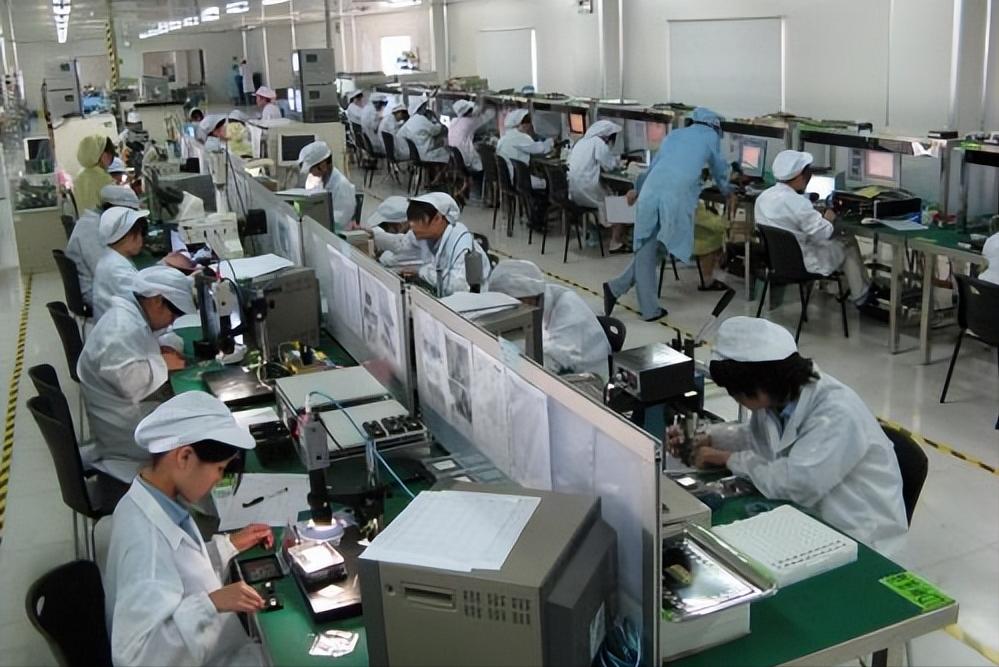 富士康不是要搬走吗,富士康要退出中国市场吗