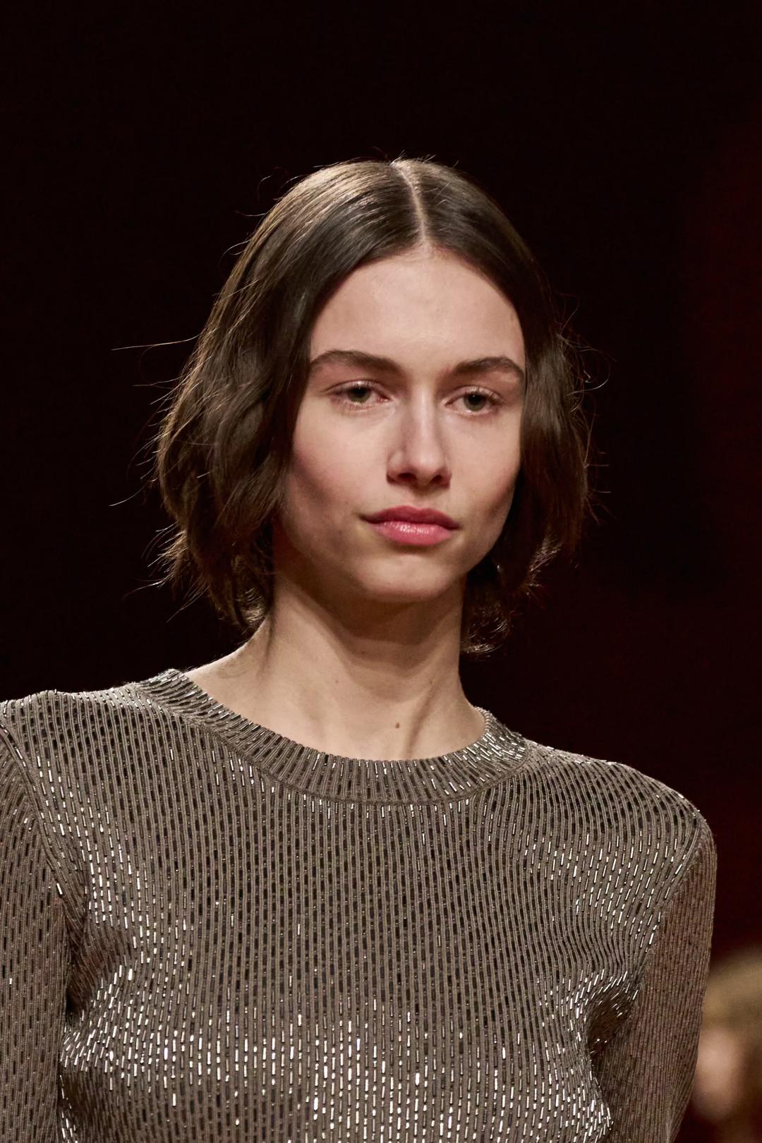 2023秋冬伦敦时装周收官,2022秋冬巴黎时装周什么时候开始