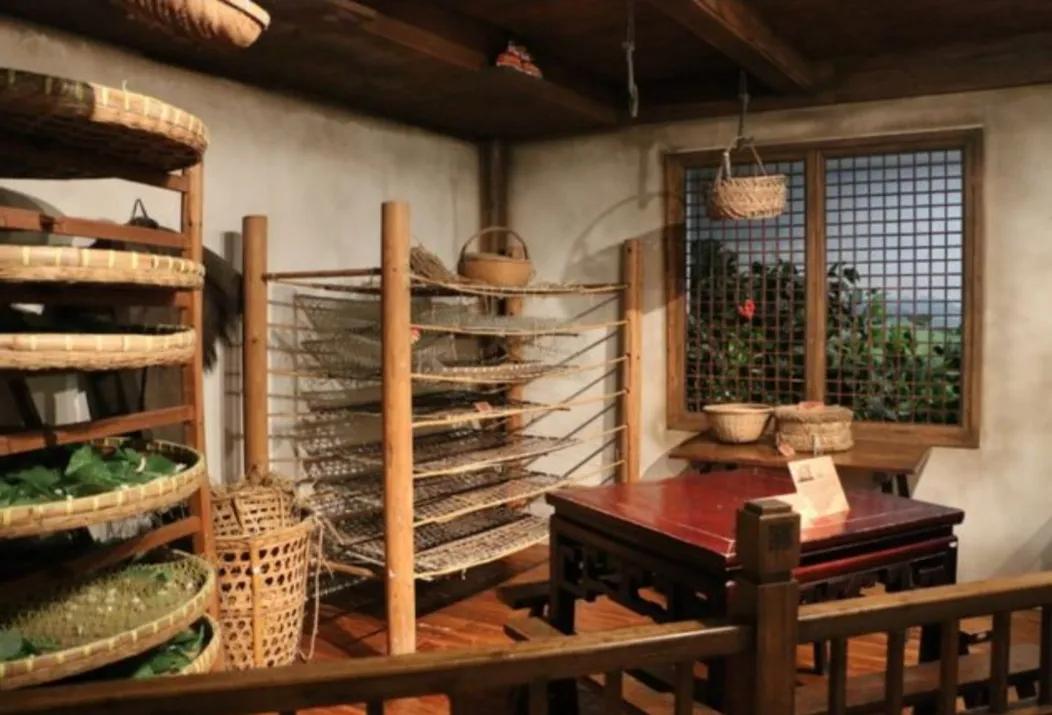 中国丝绸博物馆和中国之江博物馆,博物馆中国的服装