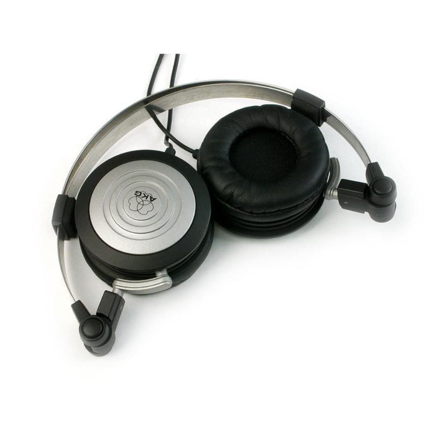 鏂囧墤灞呭＋,akgk绯诲垪鑰虫満