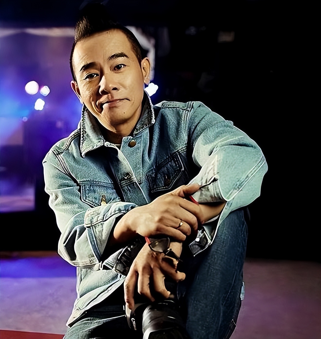 可曾记得叱诧风云的“古惑仔”“山鸡”，一分钟带你了解陈小春。