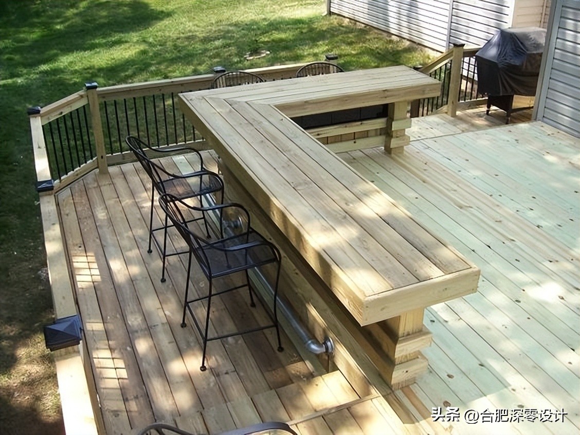 有院子，何必执着买餐桌椅呢，护栏加宽就可以，风水雨淋也不心疼