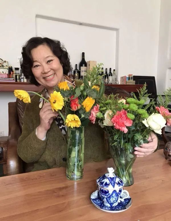 32岁离异后嫁给小8岁男人,32岁离异后嫁给小8岁的男人