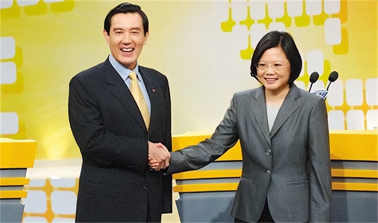 蔡英文现状:被*党**内批判