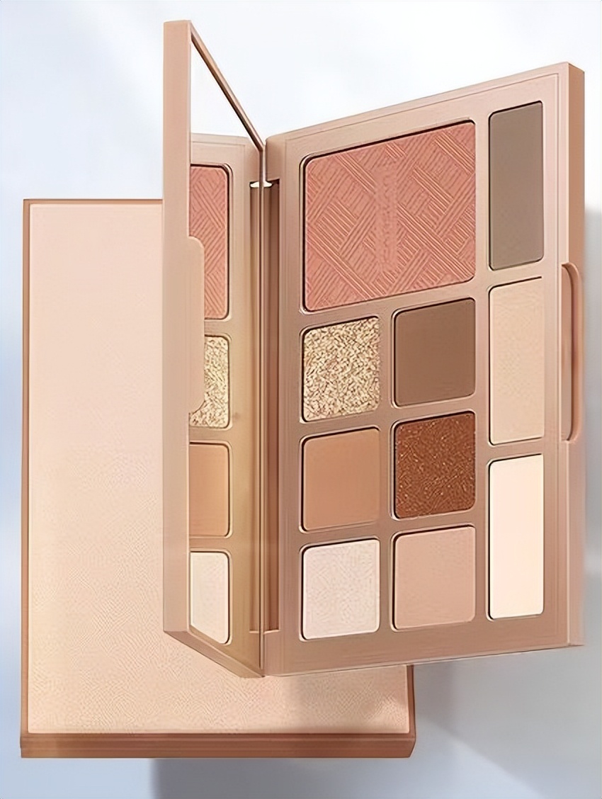 唐小姐买衣服后续,唐小姐的奢侈品